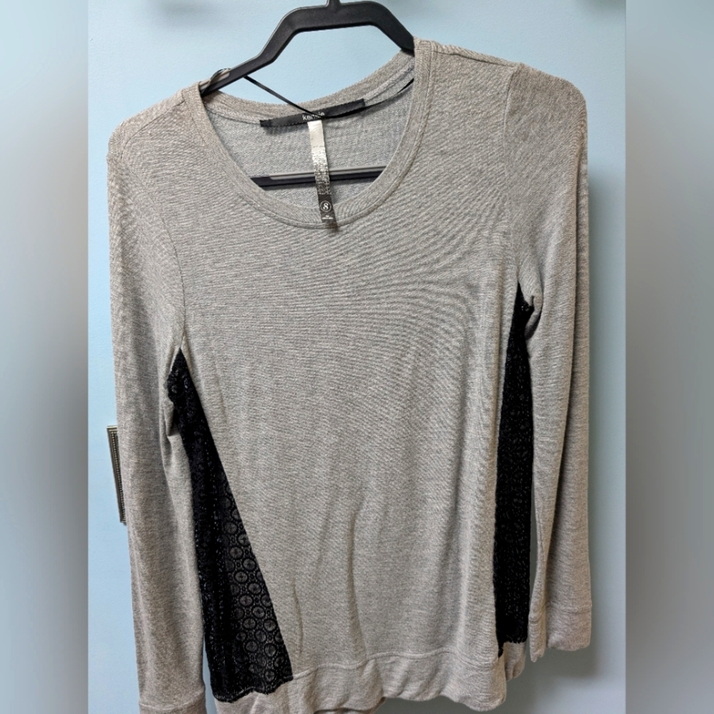Kensie Gray and Black Asymmetrical Blouse with 3/4 Sleeves